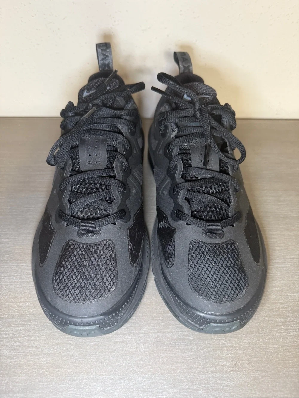 Nike Air Max Genome GS Triple Black CZ4652-001 Size 5.5Y Kids Running Shoes